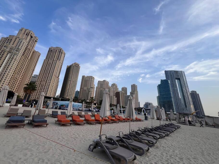 Jumeirah Beach Residents, Free Parking Dubai Exteriör bild